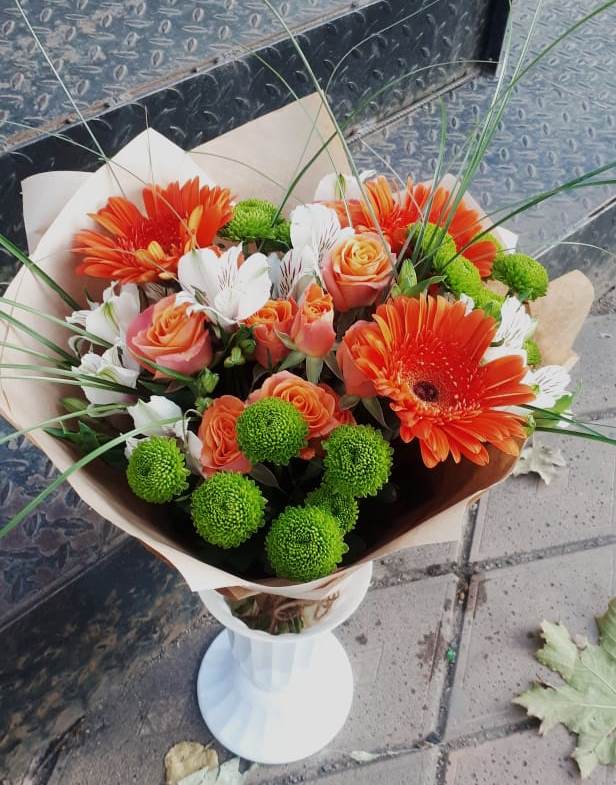 Букет цветов из: Герберы, Хризантемы, Альстромерии и Розы в Мухтолово