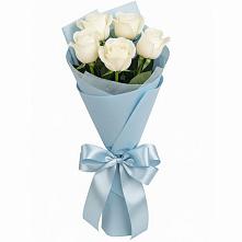 Букет 5 Белых роз Проуд в Мухтолово
