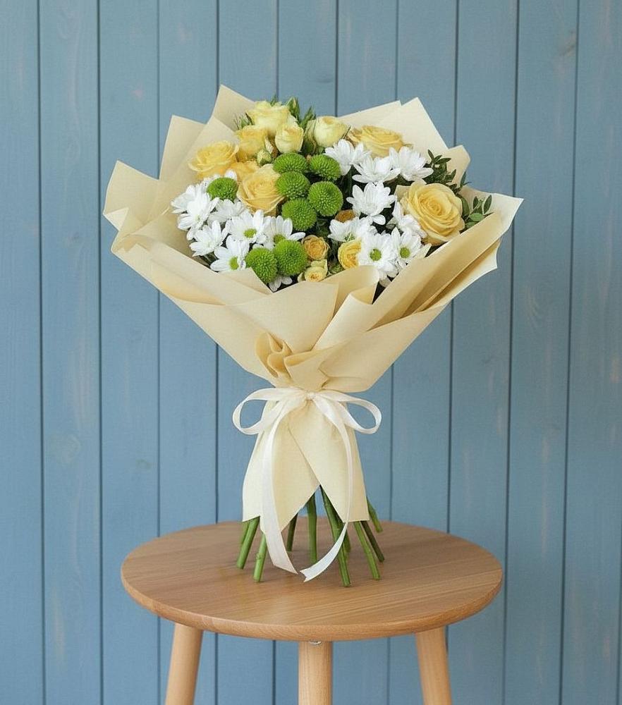 Букет цветов из: Хризантемы и Розы в Мухтолово