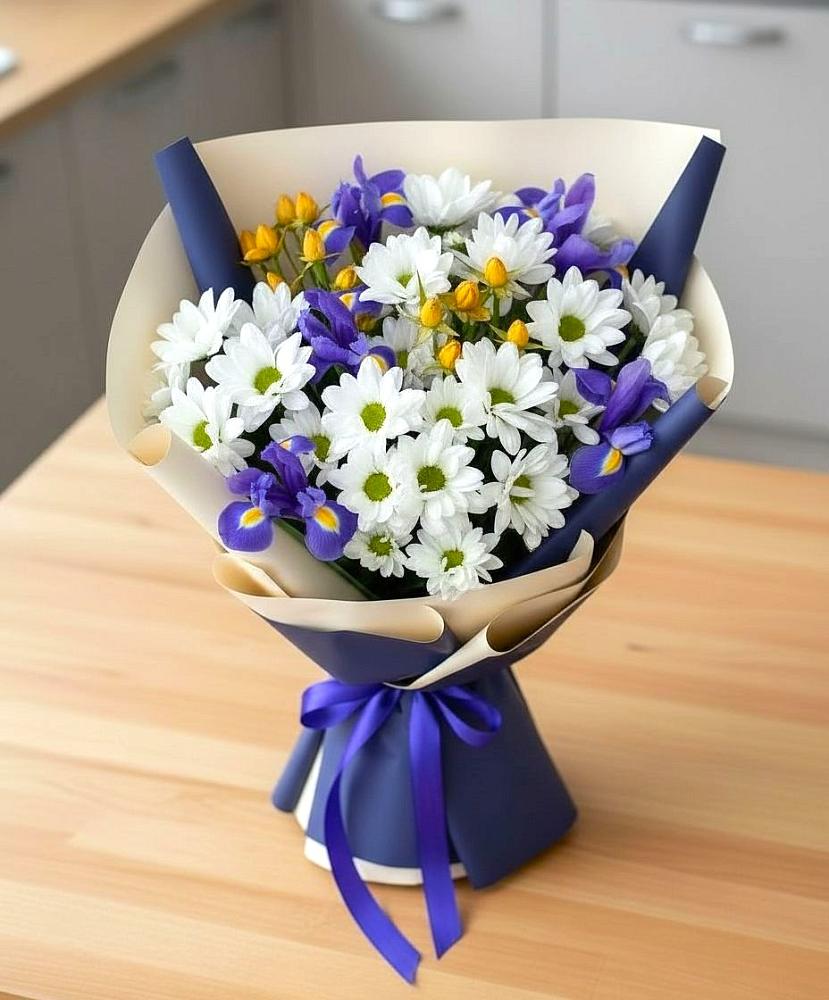 Букет цветов из: Розы, Ирисы и Хризантемы в Мухтолово