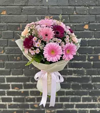 Букет цветов из:  Герберы и Хризантемы в Мухтолово