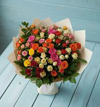 Букет Микс из разноцветных кустовых роз в Мухтолово