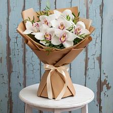 Букет цветов из:  Орхидеи и Розы в Мухтолово