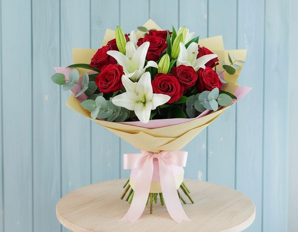 Букет цветов из: Лилии и Розы в Мухтолово
